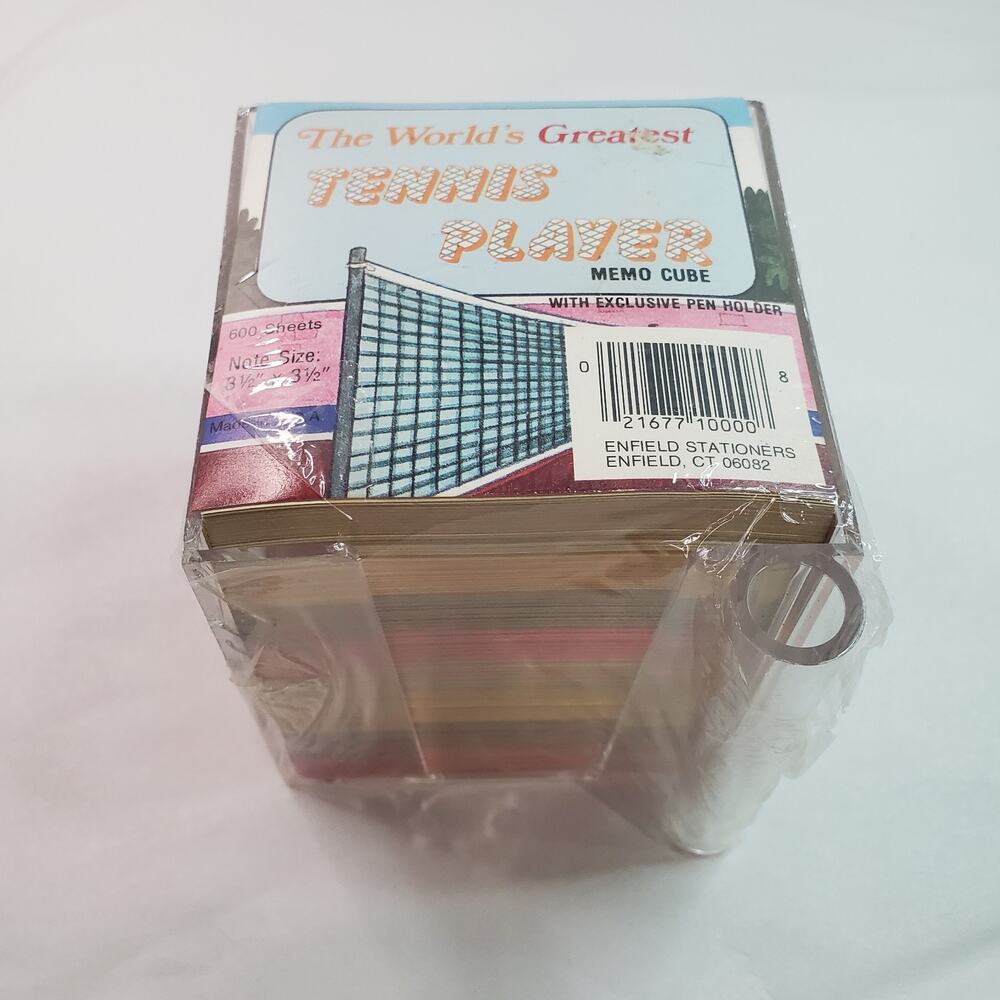 Vtg MEMO CUBE Clear w/Pen Holder - 600 Notes Size: 3.5"x3.5" Tennis Player READ